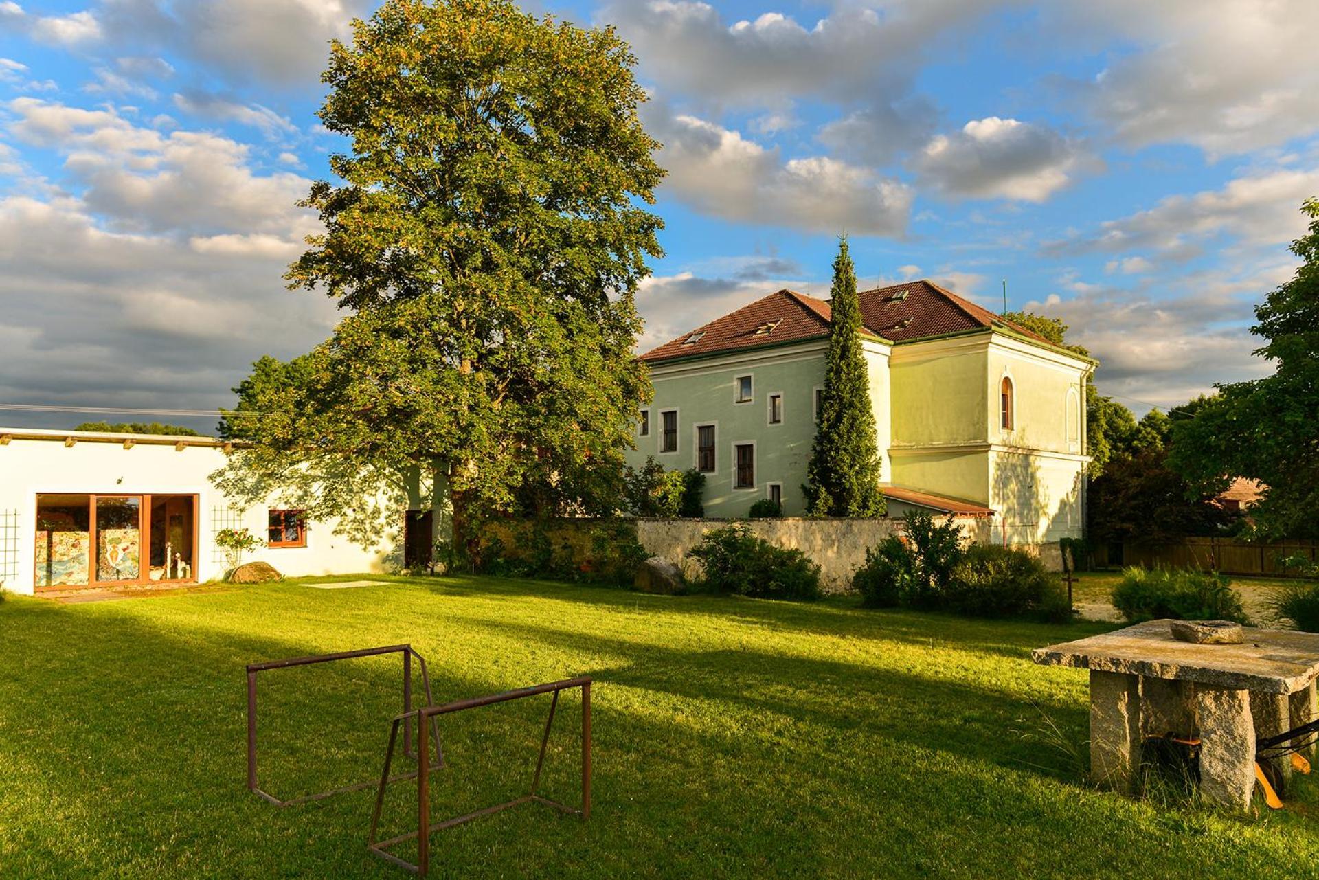 Penzion Medvedi Paseka Nová Bystřice Eksteriør bilde
