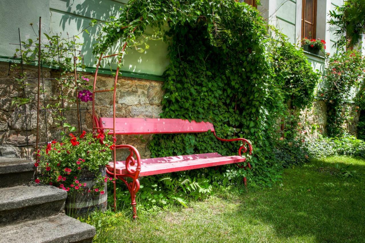 Penzion Medvedi Paseka Nová Bystřice Eksteriør bilde